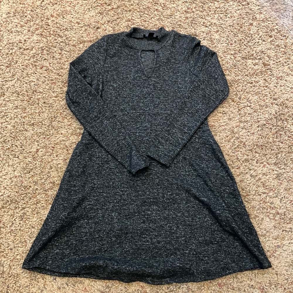 IZ Buyer sweater dress